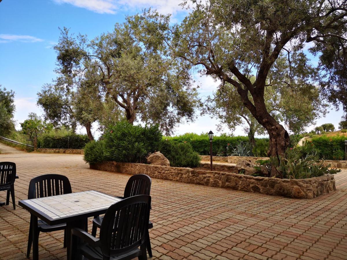 Agriturismo Catena Ciro Luaran gambar
